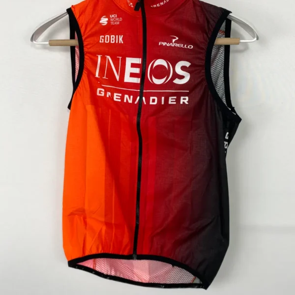 Ineos - Chaleco viento