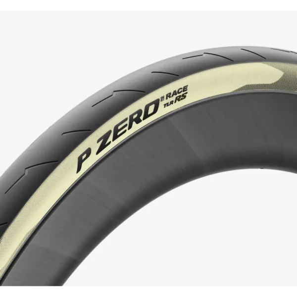 P Zero race TLR RS 700x28 Retro