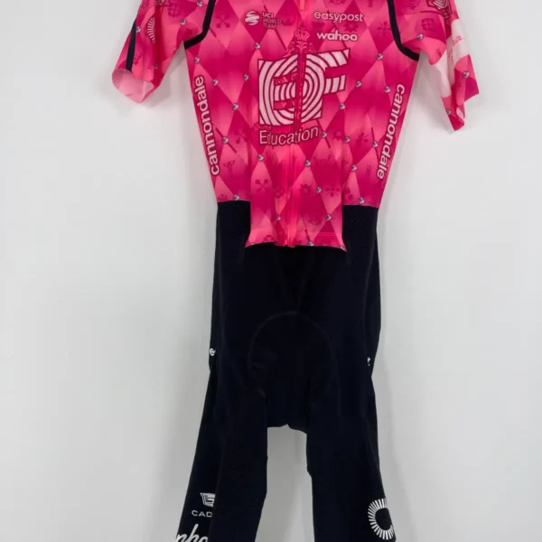 EF - Ghost suit Cadillac