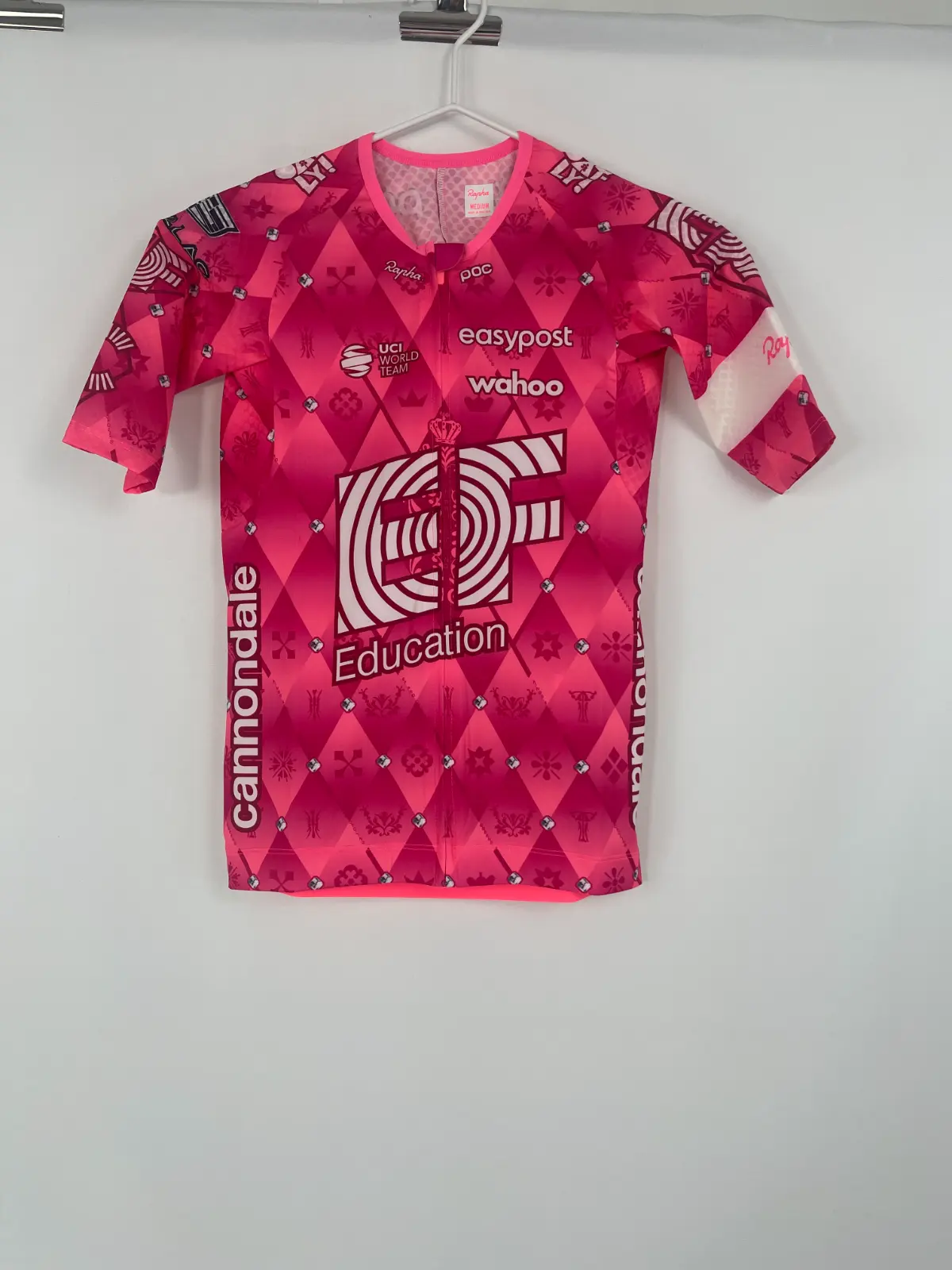 maillot-corto-aero-education-first